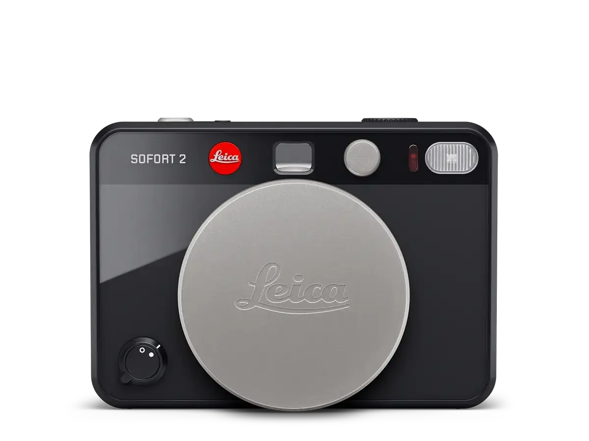 pm-122768-19195_SOFORT-2_100-YEARS-OF-LEICA_front_lenscap_1920px Leica Sofort 2 - 100 Years of Leica Limited Edition. - Image 1